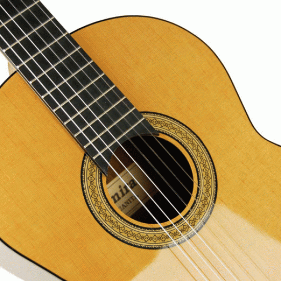 Admira JUANITA Klasik Gitar Admira JUANITA Klasik Gitar